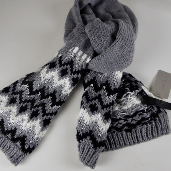 Zara Heavy Long Knit Scarf & PomPom Beanie Hat Set - Picture 6 of 7